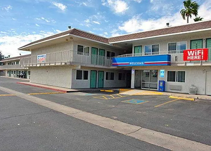 6 North 3* Mesa